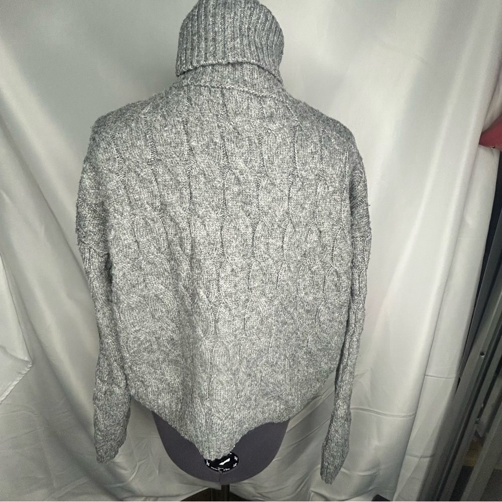 Gray Knit Turtleneck Sweater XL - Picture 3 of 5